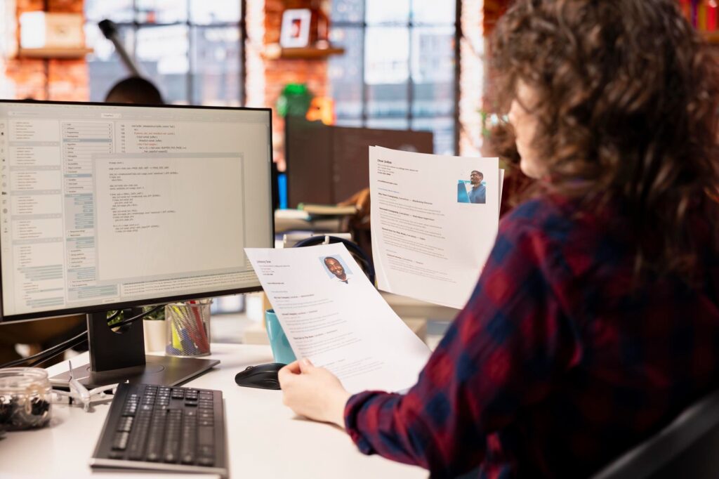 ATS-friendly CV keywords for resume optimization